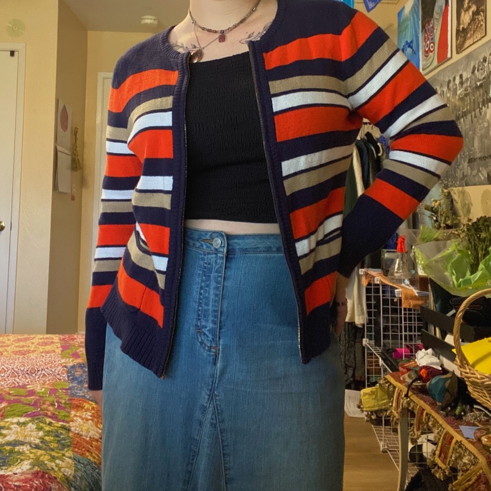 vintage striped cardigan! 💟🪩